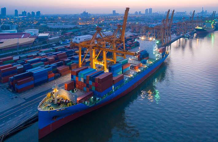 Navigating Global Trade with Sea Freight Forwarder Logistics